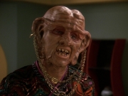 extant_StarTrek_DS9_5x20-FerengiLoveSongs_03582.jpg