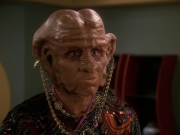 extant_StarTrek_DS9_5x20-FerengiLoveSongs_03592.jpg