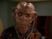 extant_StarTrek_DS9_5x20-FerengiLoveSongs_03594.jpg