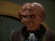 extant_StarTrek_DS9_5x20-FerengiLoveSongs_03597.jpg