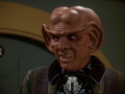 extant_StarTrek_DS9_5x20-FerengiLoveSongs_03598.jpg