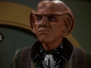 extant_StarTrek_DS9_5x20-FerengiLoveSongs_03600.jpg