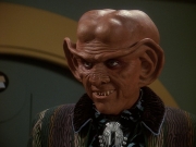 extant_StarTrek_DS9_5x20-FerengiLoveSongs_03603.jpg
