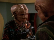 extant_StarTrek_DS9_5x20-FerengiLoveSongs_03609.jpg