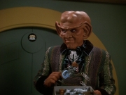 extant_StarTrek_DS9_5x20-FerengiLoveSongs_03617.jpg