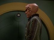 extant_StarTrek_DS9_5x20-FerengiLoveSongs_03624.jpg