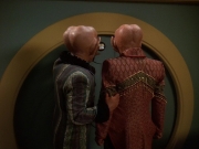 Filename=extant_StarTrek_DS9_5x20-FerengiLoveSongs_03717.jpg
Filesize=181KiB
Dimensions=1200x900
Date added=Dec 20, 2019 extant_StarTrek_DS9_5x20-FerengiLoveSongs_03717.jpg