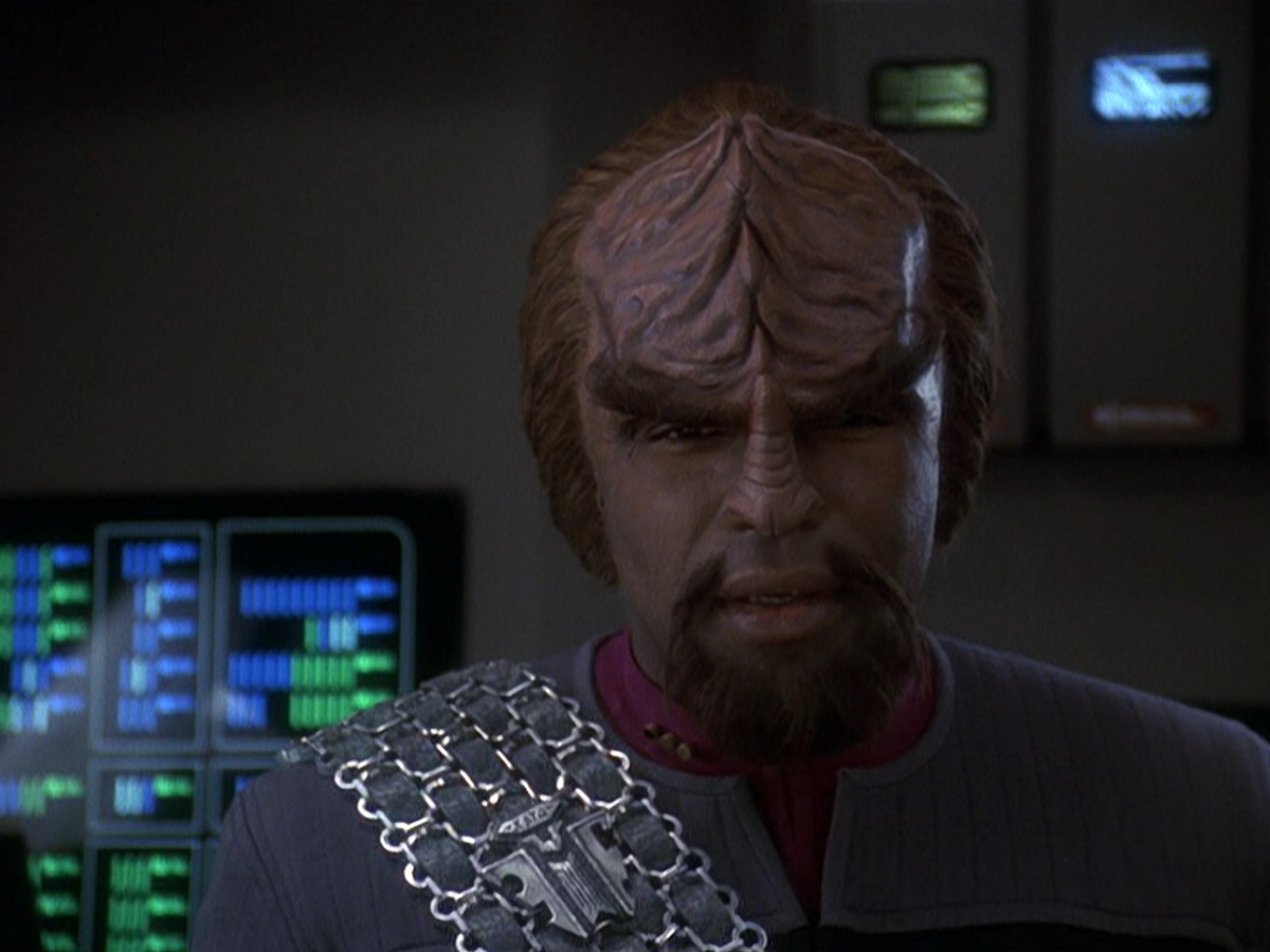 extant_StarTrek_DS9_5x21-SoldiersOfTheEmpire_00343.jpg