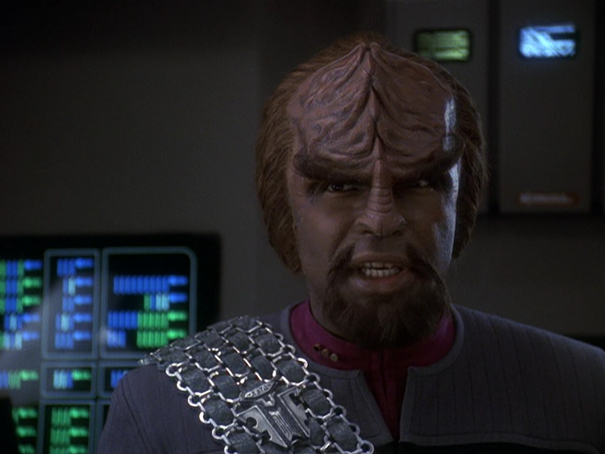 extant_StarTrek_DS9_5x21-SoldiersOfTheEmpire_00347.jpg