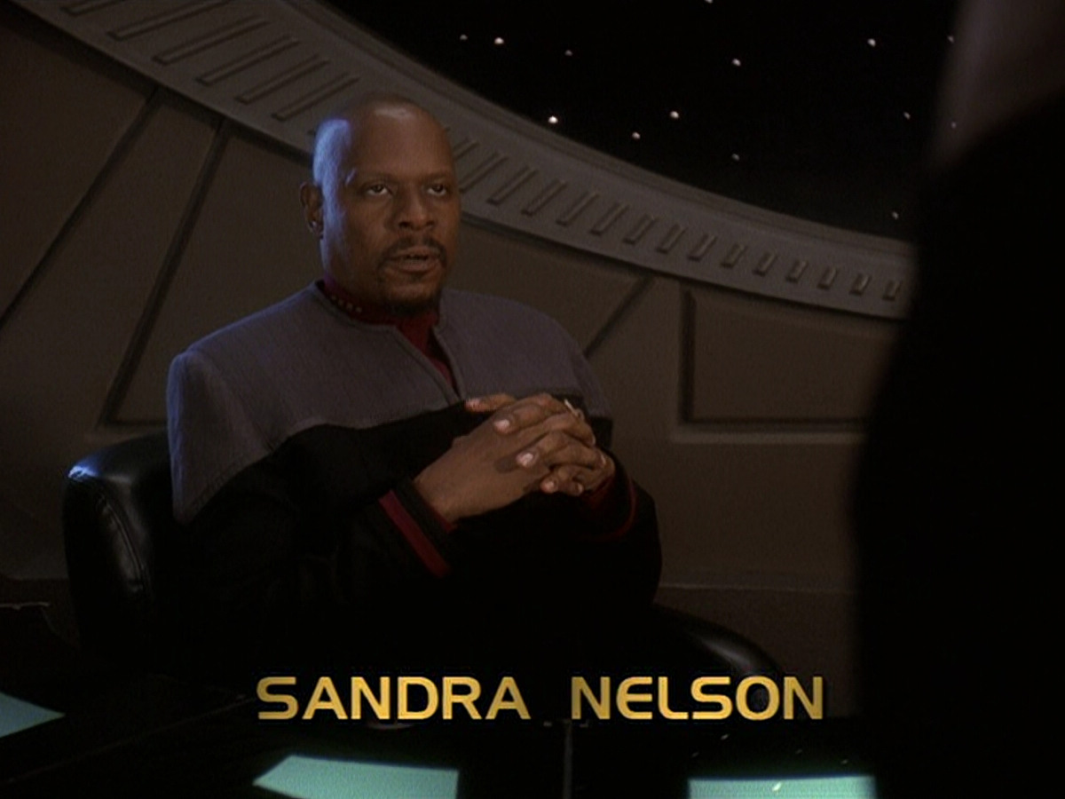 extant_StarTrek_DS9_5x21-SoldiersOfTheEmpire_00573.jpg