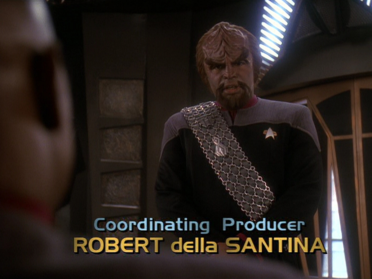 extant_StarTrek_DS9_5x21-SoldiersOfTheEmpire_00601.jpg