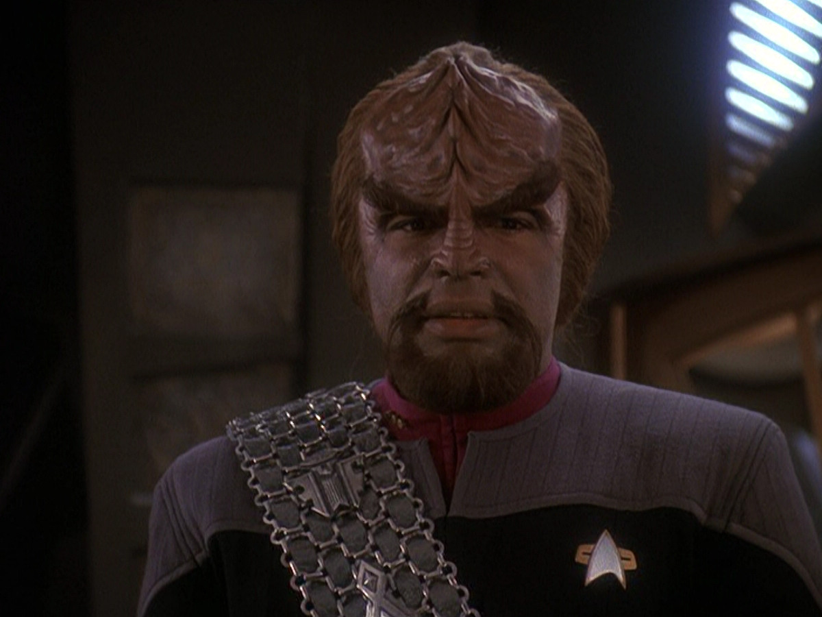 extant_StarTrek_DS9_5x21-SoldiersOfTheEmpire_00649.jpg