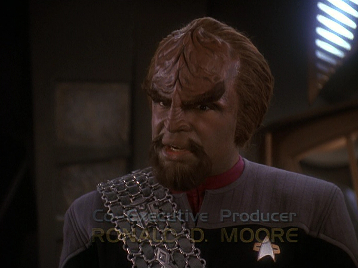 extant_StarTrek_DS9_5x21-SoldiersOfTheEmpire_00661.jpg