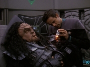 Filename=extant_StarTrek_DS9_5x21-SoldiersOfTheEmpire_00030.jpg
Filesize=198KiB
Dimensions=1200x900
Date added=Dec 20, 2019 extant_StarTrek_DS9_5x21-SoldiersOfTheEmpire_00030.jpg