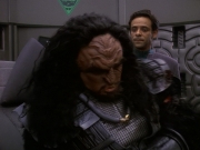 extant_StarTrek_DS9_5x21-SoldiersOfTheEmpire_00086.jpg