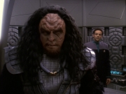 extant_StarTrek_DS9_5x21-SoldiersOfTheEmpire_00108.jpg