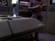 extant_StarTrek_DS9_5x21-SoldiersOfTheEmpire_00126.jpg
