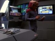 extant_StarTrek_DS9_5x21-SoldiersOfTheEmpire_00127.jpg