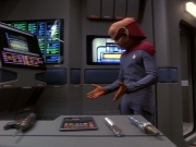 extant_StarTrek_DS9_5x21-SoldiersOfTheEmpire_00140.jpg