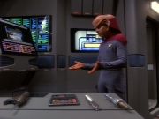 extant_StarTrek_DS9_5x21-SoldiersOfTheEmpire_00143.jpg