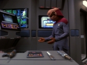 extant_StarTrek_DS9_5x21-SoldiersOfTheEmpire_00147.jpg