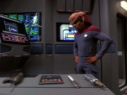 extant_StarTrek_DS9_5x21-SoldiersOfTheEmpire_00162.jpg