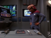 extant_StarTrek_DS9_5x21-SoldiersOfTheEmpire_00163.jpg