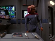 extant_StarTrek_DS9_5x21-SoldiersOfTheEmpire_00171.jpg