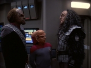 extant_StarTrek_DS9_5x21-SoldiersOfTheEmpire_00195.jpg