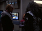 extant_StarTrek_DS9_5x21-SoldiersOfTheEmpire_00216.jpg