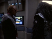 extant_StarTrek_DS9_5x21-SoldiersOfTheEmpire_00217.jpg