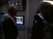 extant_StarTrek_DS9_5x21-SoldiersOfTheEmpire_00218.jpg