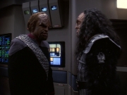 extant_StarTrek_DS9_5x21-SoldiersOfTheEmpire_00222.jpg