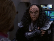 extant_StarTrek_DS9_5x21-SoldiersOfTheEmpire_00229.jpg