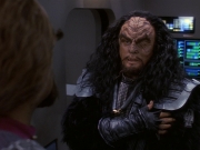 extant_StarTrek_DS9_5x21-SoldiersOfTheEmpire_00231.jpg