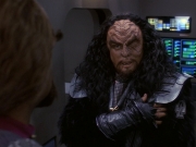 extant_StarTrek_DS9_5x21-SoldiersOfTheEmpire_00235.jpg