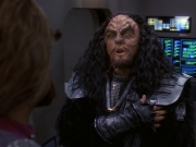 extant_StarTrek_DS9_5x21-SoldiersOfTheEmpire_00236.jpg