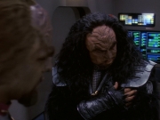 extant_StarTrek_DS9_5x21-SoldiersOfTheEmpire_00239.jpg