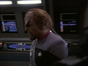 extant_StarTrek_DS9_5x21-SoldiersOfTheEmpire_00240.jpg