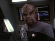 extant_StarTrek_DS9_5x21-SoldiersOfTheEmpire_00246.jpg