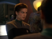 extant_StarTrek_DS9_5x21-SoldiersOfTheEmpire_00811.jpg