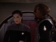 extant_StarTrek_DS9_5x21-SoldiersOfTheEmpire_01040.jpg