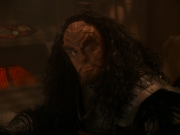 extant_StarTrek_DS9_5x21-SoldiersOfTheEmpire_01631.jpg