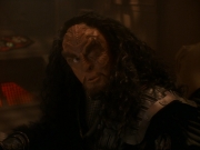 extant_StarTrek_DS9_5x21-SoldiersOfTheEmpire_01654.jpg