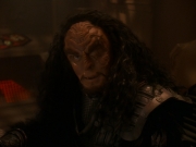 extant_StarTrek_DS9_5x21-SoldiersOfTheEmpire_01665.jpg