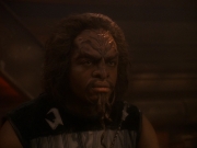 extant_StarTrek_DS9_5x21-SoldiersOfTheEmpire_01837.jpg