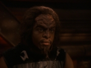 extant_StarTrek_DS9_5x21-SoldiersOfTheEmpire_01851.jpg