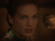 extant_StarTrek_DS9_5x21-SoldiersOfTheEmpire_02068.jpg