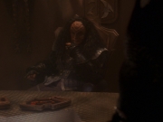 extant_StarTrek_DS9_5x21-SoldiersOfTheEmpire_02704.jpg