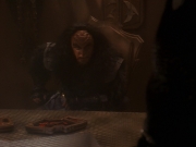 extant_StarTrek_DS9_5x21-SoldiersOfTheEmpire_02708.jpg